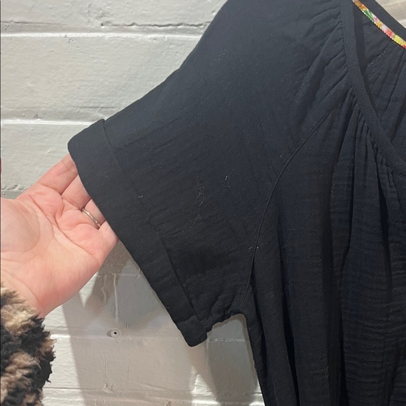 Tommy Bahama Black Short-Sleeve Button-Front Tie-Waist Romper NWT - Picture 4 of 8